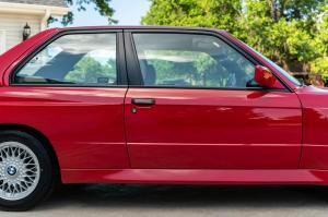 BMW M3 Coupe 1988 года  (NA)